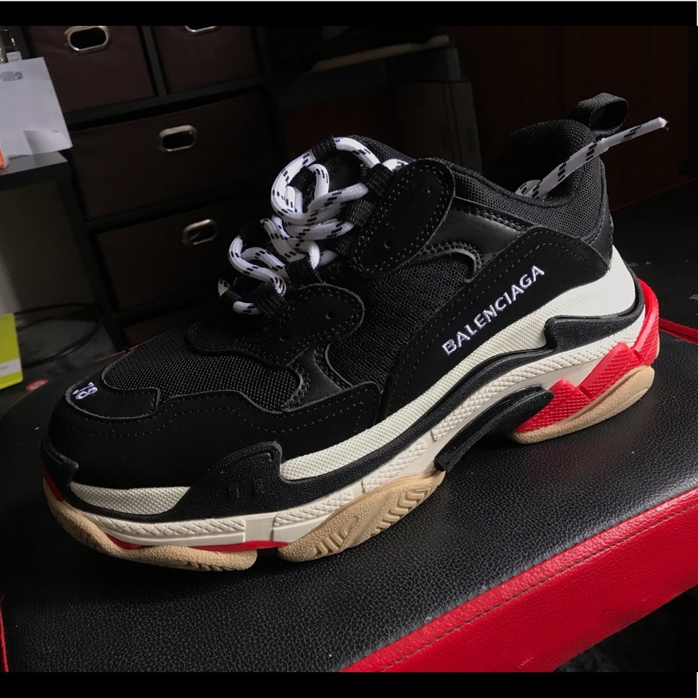 Balenciaga Triple S